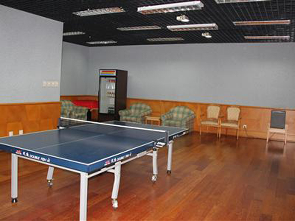 Jade Palace Hotel